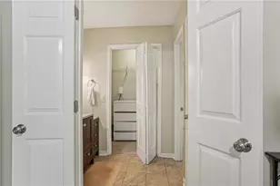 208 Bainbridge Dr, Sandy Springs, GA 30327 - Photo 18