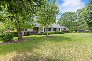 256 Teresa Ln, Loganville, GA 30052 - Photo 4