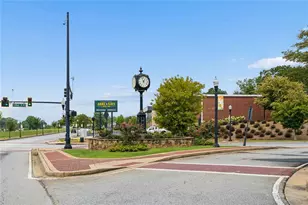 696 Hill St, Forest Park, GA 30297 - Photo 14
