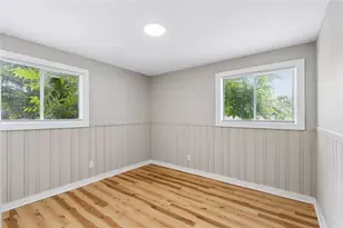 696 Hill St, Forest Park, GA 30297 - Photo 8