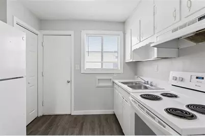 696 Hill Street #1, Forest Park, GA 30297 - Photo 4