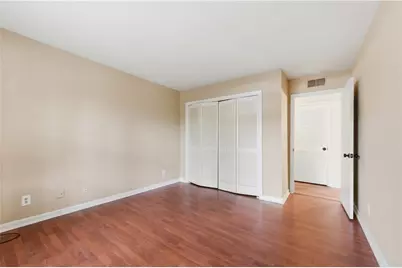 73 Montre Square NW, Atlanta, GA 30327 - Photo 18