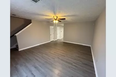 2975 Fields Drive, Lithonia, GA 30038 - Photo 2