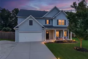 135 Cherokee Reserve Cir, Canton, GA 30115 - Photo 2