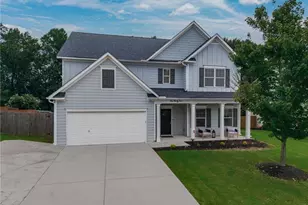 135 Cherokee Reserve Cir, Canton, GA 30115 - Photo 1