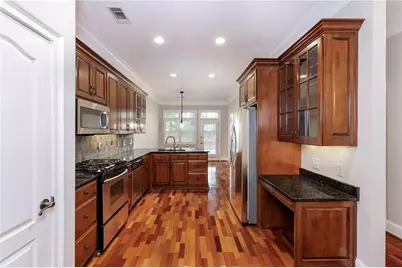 8720 Parker Place, Roswell, GA 30076 - Photo 10
