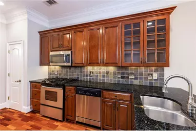 8720 Parker Place, Roswell, GA 30076 - Photo 12