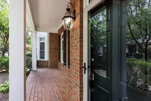 8720 Parker Pl, Roswell, GA 30076 - Photo 4