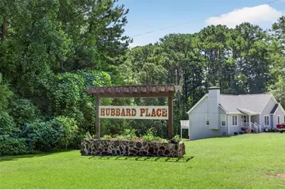 115 Hubbard Drive, Newnan, GA 30263 - Photo 2