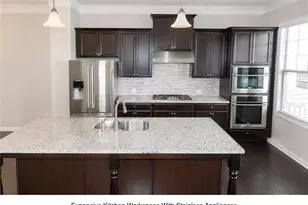 320 Beacons Pl, Alpharetta, GA 30005 - Photo 6