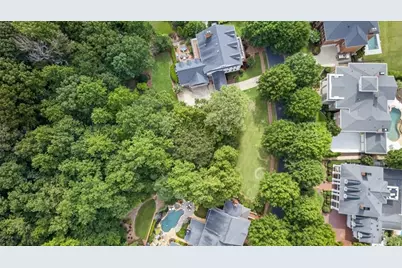 3119 W Addison Drive, Alpharetta, GA 30022 - Photo 2