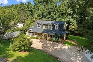 10 Capri Terrace, Gainesville, GA 30504 - Photo 4
