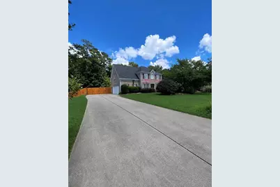 2841 Weatherstone Circle, Conyers, GA 30094 - Photo 2