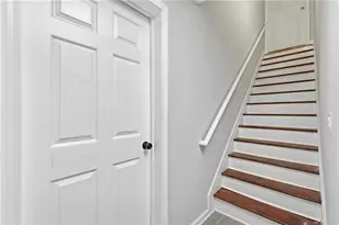 6870 Harbor Town Way, Stone Mountain, GA 30087 - Photo 38