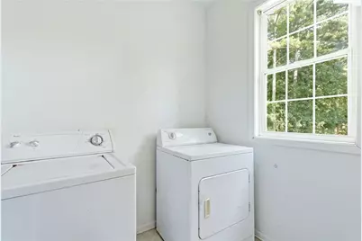 6870 Harbor Town Way, Stone Mountain, GA 30087 - Photo 36