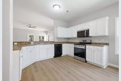 752 Stable View Loop, Dallas, GA 30132 - Photo 6