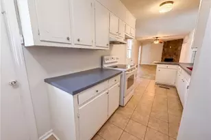 1276 Robin Rd NE, Conyers, GA 30012 - Photo 2