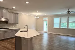 1468 Edgebrook Ct NE, Atlanta, GA 30329 - Photo 4