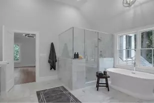 1886 Timothy Dr NE, Atlanta, GA 30329 - Photo 14