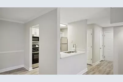 100 Pinhurst Drive #1131L, Atlanta, GA 30339 - Photo 2