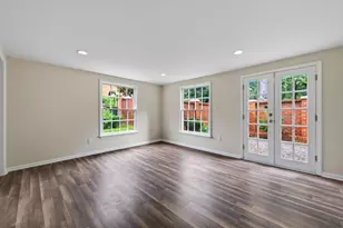 420 Jefferson Circle, Sandy Springs, GA 30328 - Photo 6