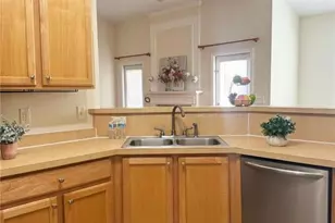 7367 Poppy Way, Union City, GA 30291 - Photo 8