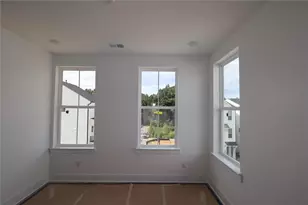 744 Auguste Ave, Scottdale, GA 30079 - Photo 10