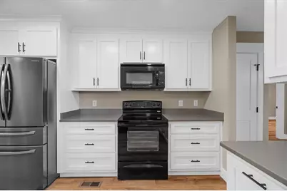 1358 Reeves Station Road SW, Calhoun, GA 30701 - Photo 14