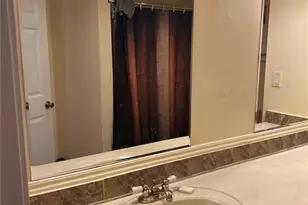 4262 Parkview Ct, Stone Mountain, GA 30083 - Photo 6