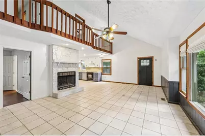 9080 Pine Tree Circle, Gainesville, GA 30506 - Photo 12