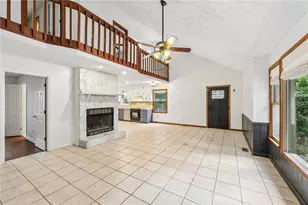 9080 Pine Tree Cir, Gainesville, GA 30506 - Photo 12