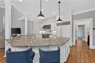 400 Windship Pl, Sandy Springs, GA 30327 - Photo 12