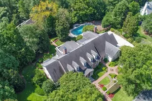 400 Windship Pl, Sandy Springs, GA 30327 - Photo 54