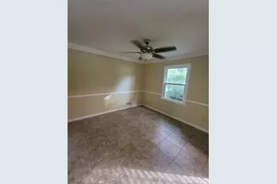 538 Cole Drive SW, Lilburn, GA 30047 - Photo 14
