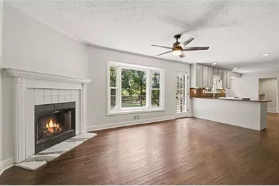 2936 Pauls Way, Marietta, GA 30062 - Photo 8