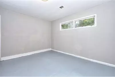 1080 Valley View Road SE, Atlanta, GA 30315 - Photo 10