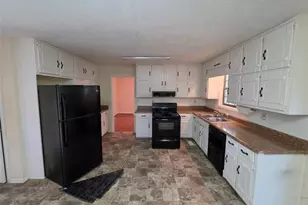 2704 Phillips Dr SW, Marietta, GA 30064 - Photo 6