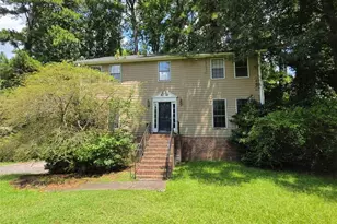 2704 Phillips Dr SW, Marietta, GA 30064 - Photo 1