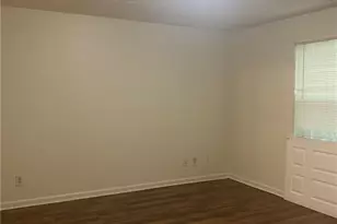 8204 Par Four Way, Lithonia, GA 30038 - Photo 6