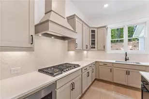 414 Lanesborough Dr, Marietta, GA 30064 - Photo 10