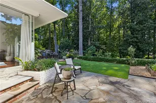 4091 Peachtree Dunwoody Rd NE, Atlanta, GA 30342 - Photo 44