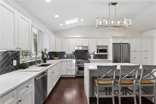 4091 Peachtree Dunwoody Rd NE, Atlanta, GA 30342 - Photo 14