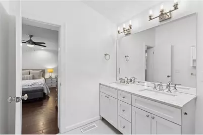 4091 Peachtree Dunwoody Road NE, Atlanta, GA 30342 - Photo 24