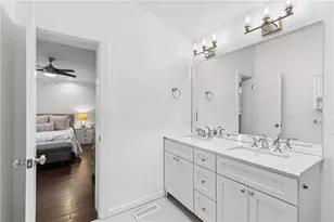 4091 Peachtree Dunwoody Rd NE, Atlanta, GA 30342 - Photo 24