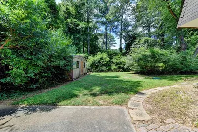 567 Planters Row SW, Lilburn, GA 30047 - Photo 52