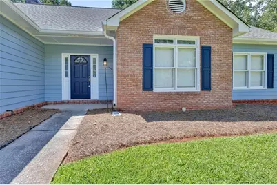 1511 Christian Circle SE, Conyers, GA 30013 - Photo 4