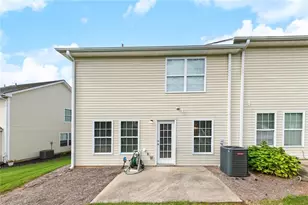 233 Fox Creek Blvd, Woodstock, GA 30188 - Photo 26
