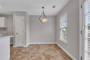 233 Fox Creek Blvd, Woodstock, GA 30188 - Photo 10