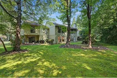 6350 Hawthorne Terrace, Peachtree Corners, GA 30092 - Photo 38