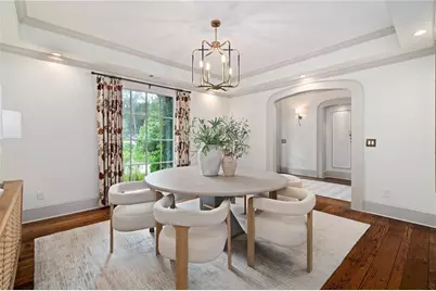 3230 W Andrews Dr, Atlanta, GA 30305 - Photo 10
